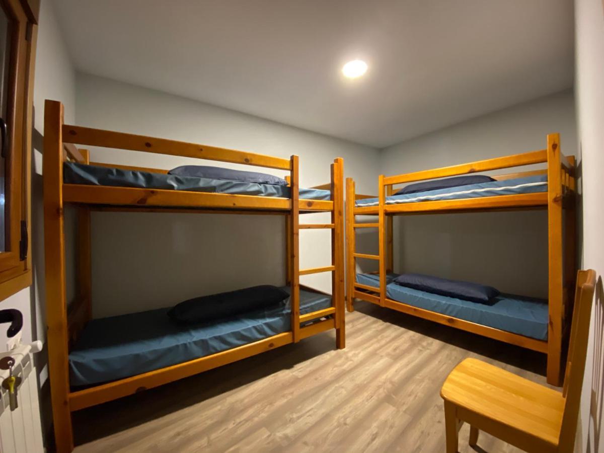 Pereiro Hostel Melide