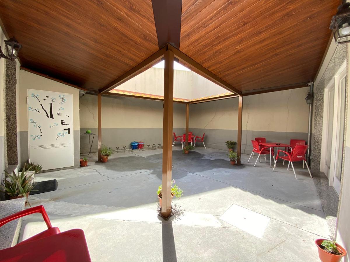 Hostel Pereiro *